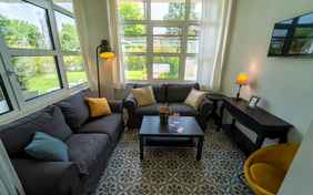 Wohnzimmer- 4-Zi.-App. Deluxe Casa del Bosco 